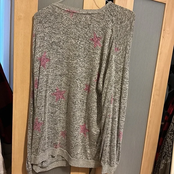 Star Patterned Sweater - Picture 3 of 3